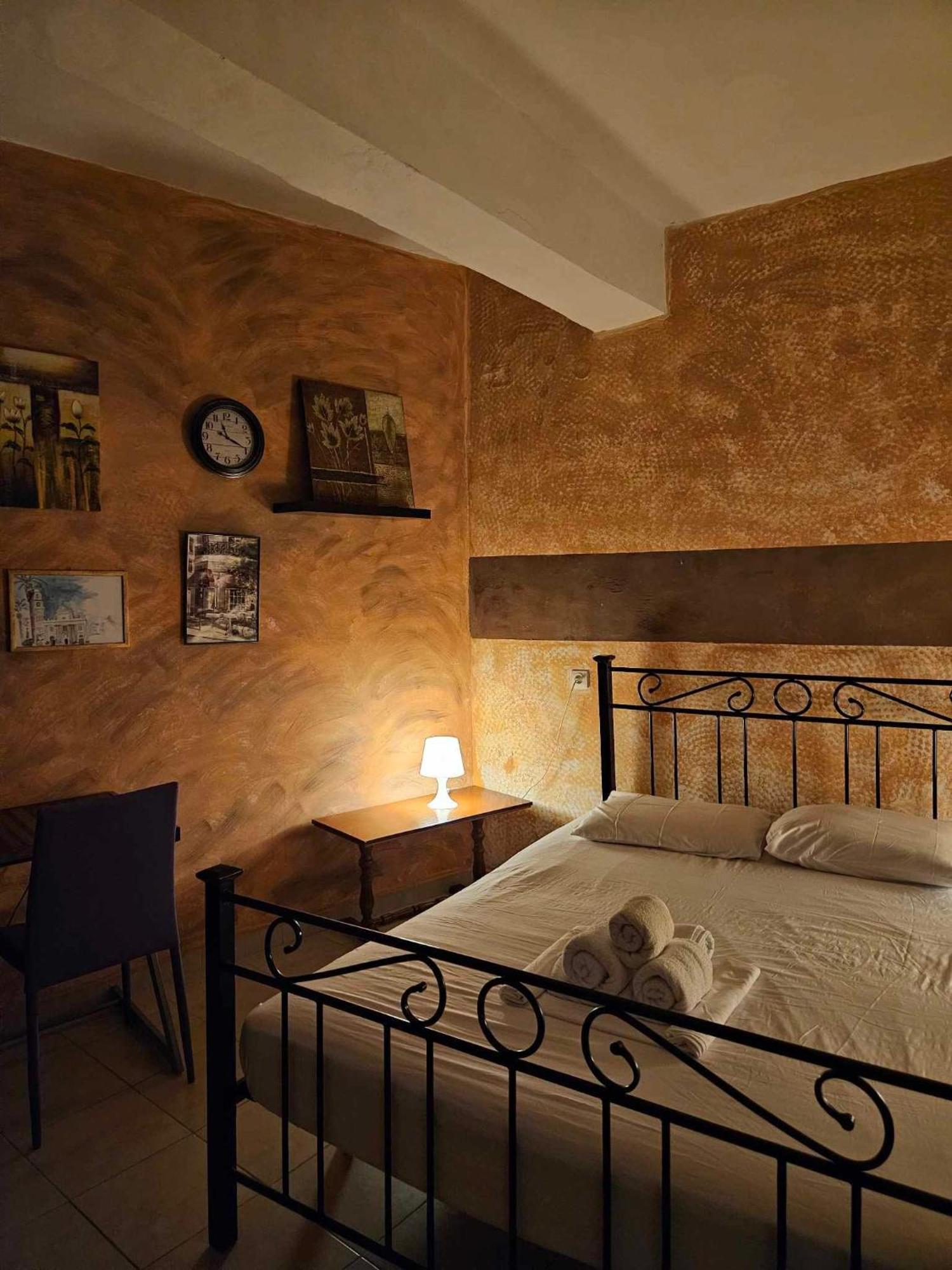 George'S Guest House Chania  Eksteriør billede